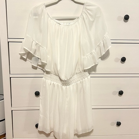 White Ruffled Romper - Picture 3 of 6